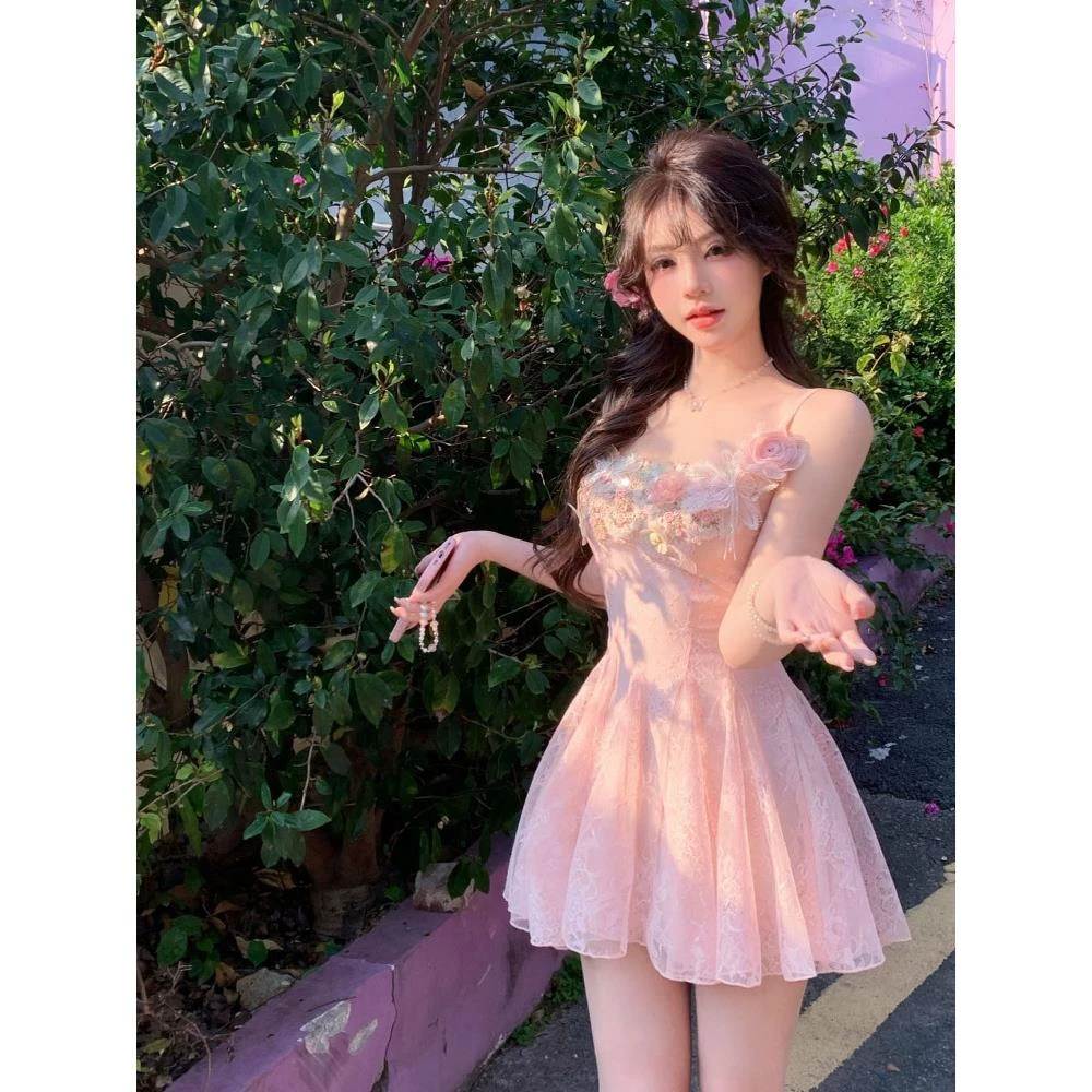 法式甜美纯欲立体花朵网纱吊带连衣裙2025春夏新款收腰显瘦仙女裙