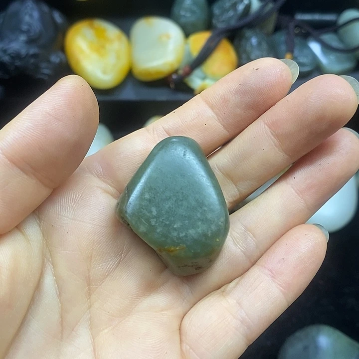 未镶嵌和田玉（糖玉）挂件