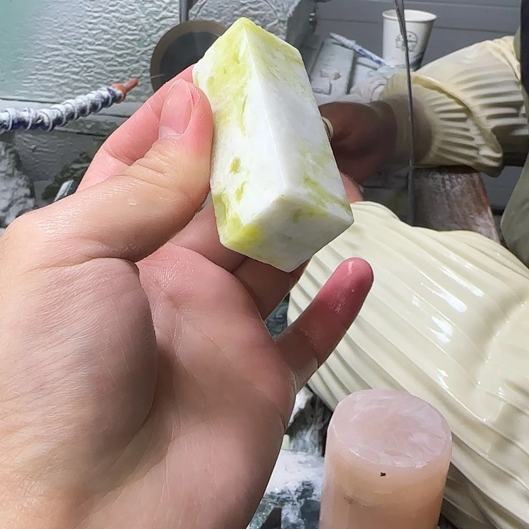 长石玉未镶嵌珠宝半成品