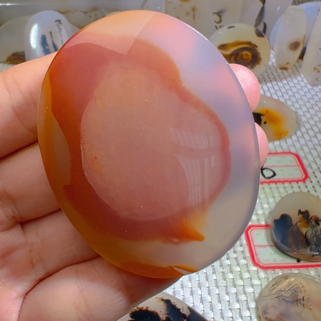 玛瑙/玉髓颈饰未镶嵌