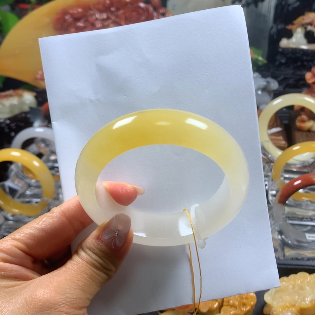石英质玉（黄龙玉）未镶嵌手镯请****）阳阳