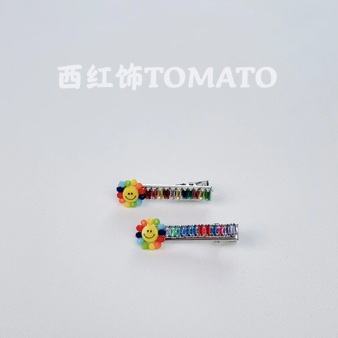 西红饰TOMATO韩国东大门彩色百搭太阳花满钻侧边鸭嘴夹
