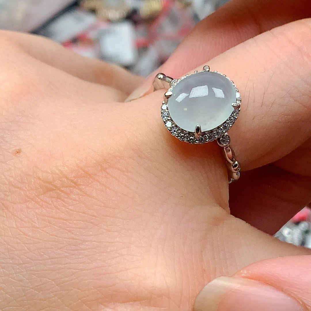 翡翠戒指银S925镶嵌天然翡翠戒指