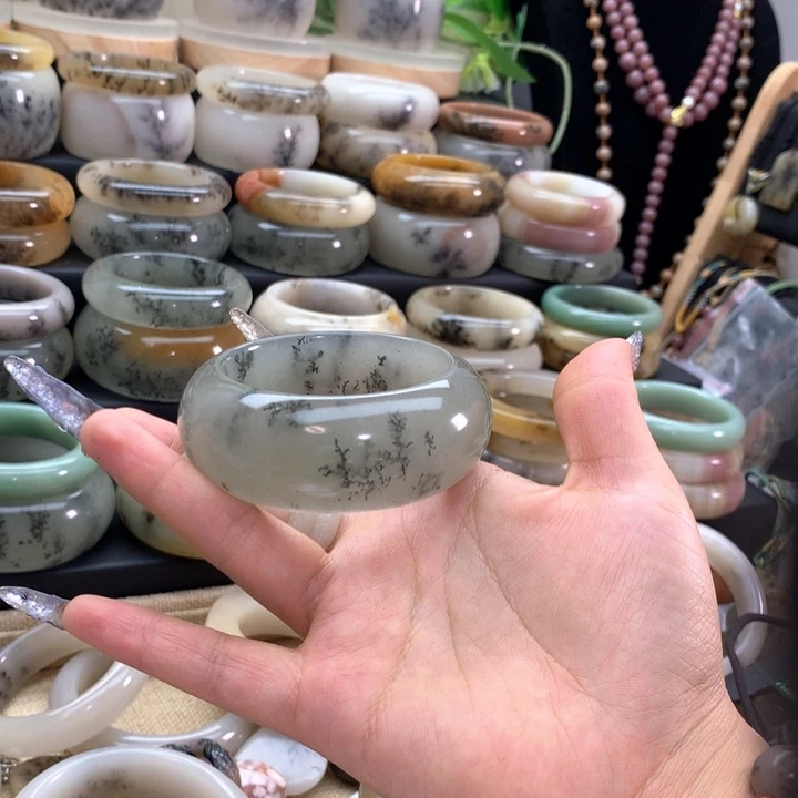 ****人石英岩玉合金手镯