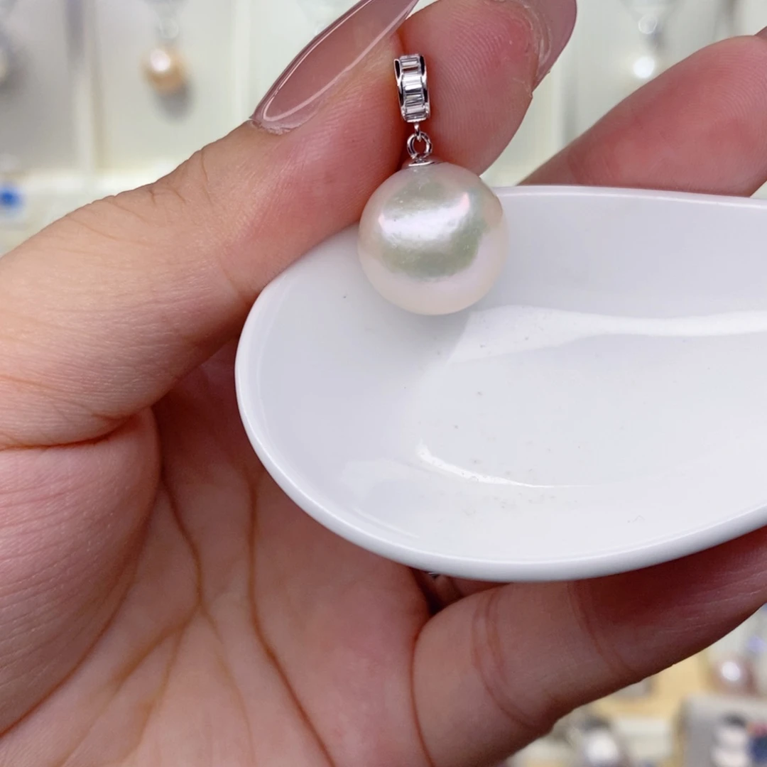 淡水珍珠银S925镶嵌吊坠(赠链)