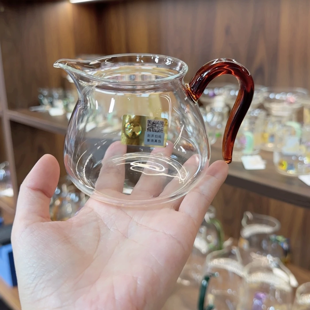 禾器晶悦琥珀色。。。。。。