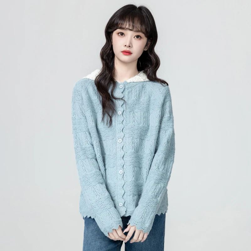 蓝色钩花毛衣外套女春秋2025秋季新款设计感宽松针织开衫长袖上衣