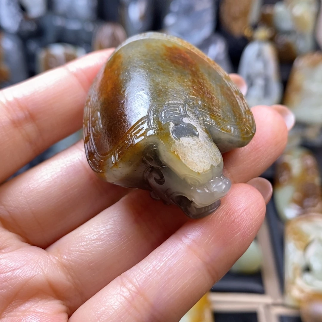 和田玉未镶嵌挂件