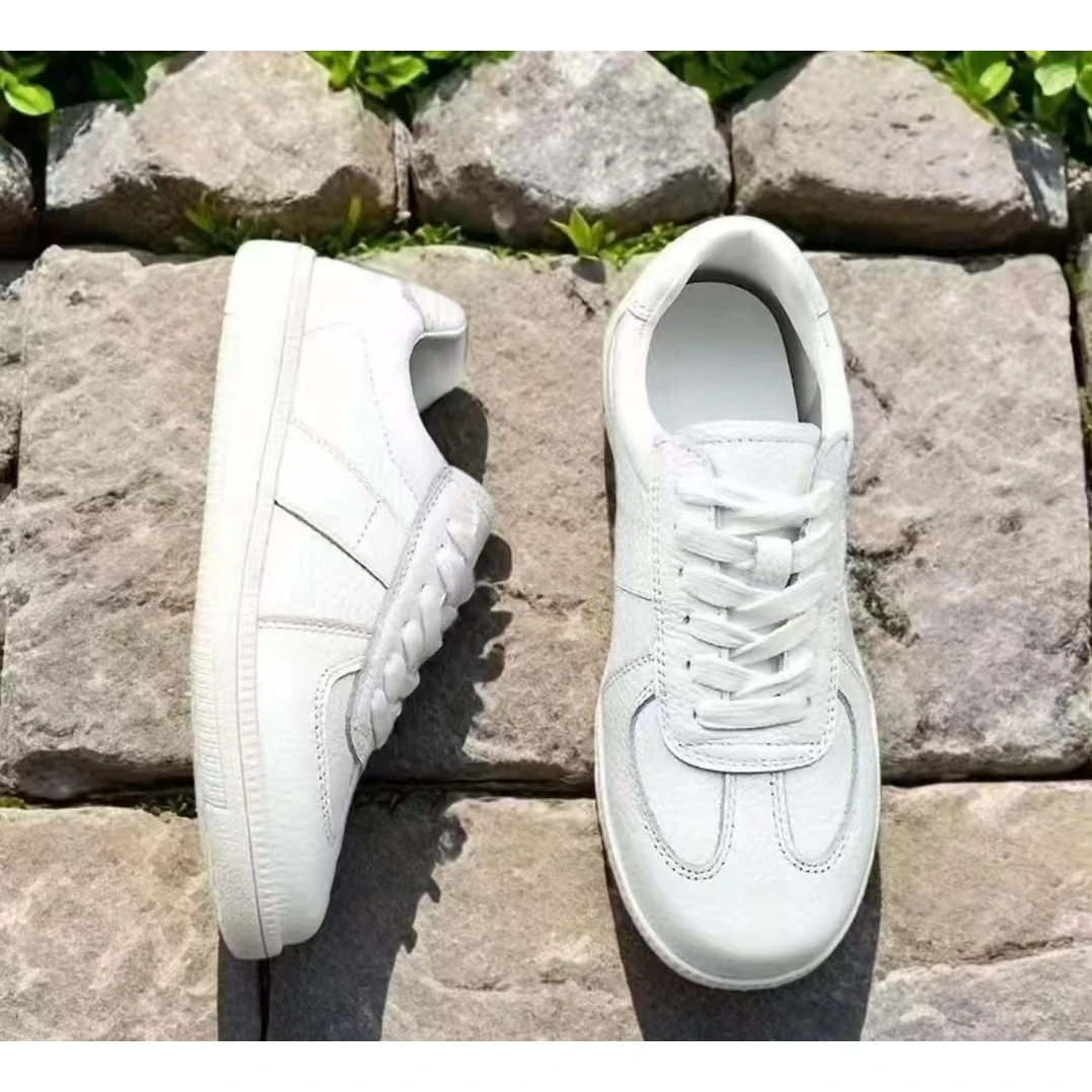 15866新款系带圆头舒适百搭软底时尚小白鞋仓