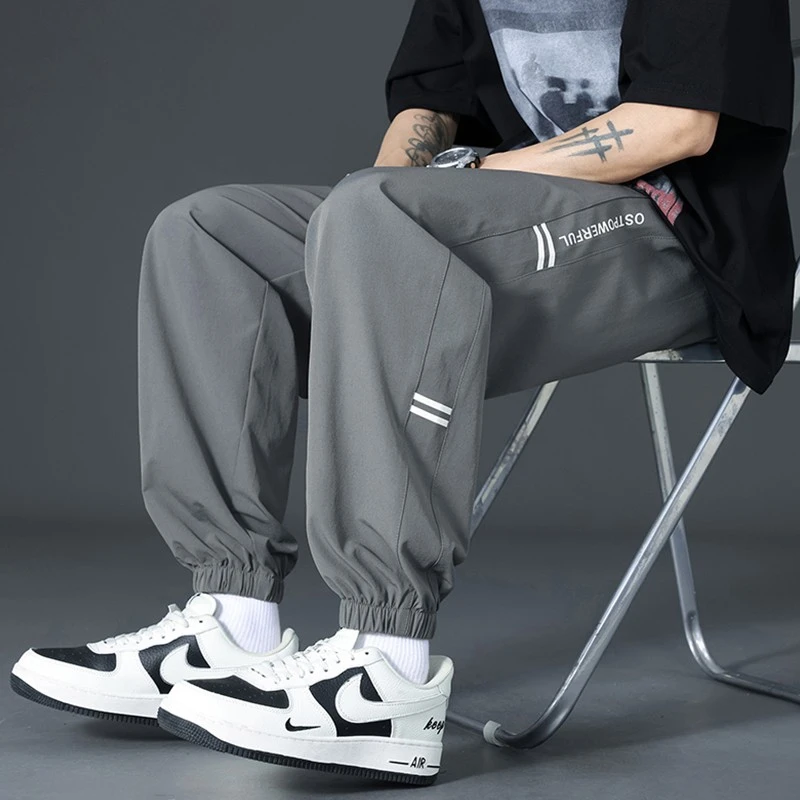 夏季新薄款冰丝长裤子男孩青少年初中学生运动休闲男装士卫裤束脚