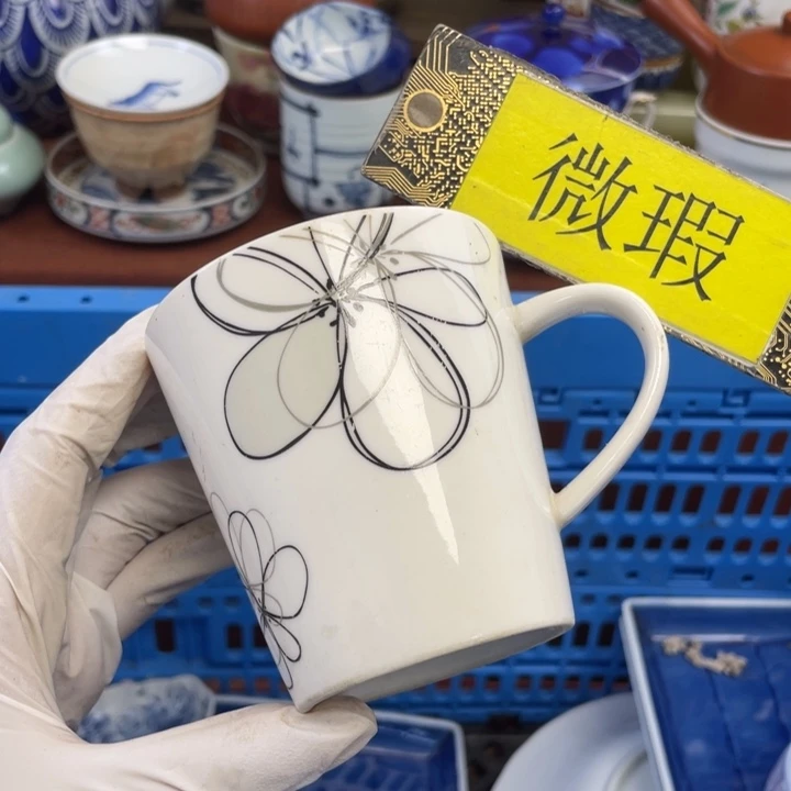 他家瓷器真美…开播了