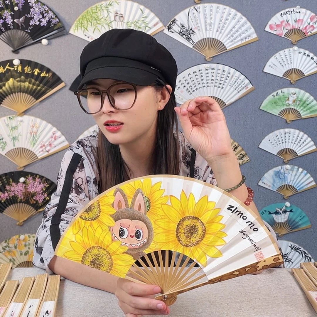 国画6寸梅妃-纯手绘-文玩扇骨（默认粘好）