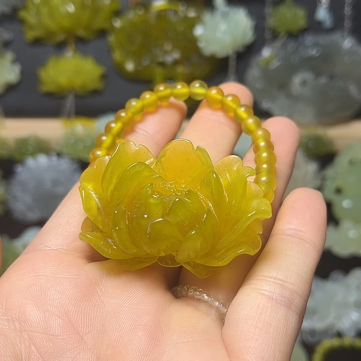未镶嵌蛇纹石玉颈饰