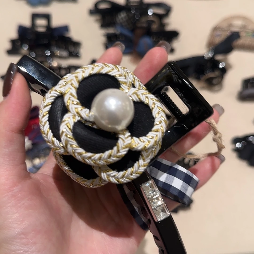 皮质铁合金抓夹抓夹