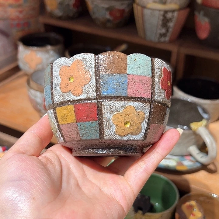 瓷片火火火火火蛋小黄
