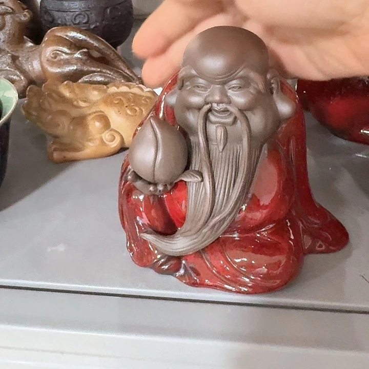 主人杯一个，瓷。。品茗瓷