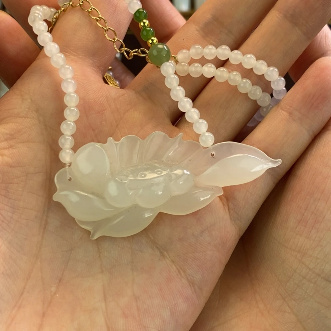 颈饰未镶嵌和田玉