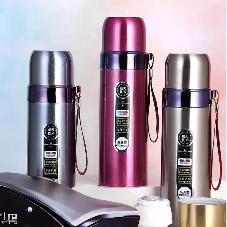 【宠粉】铠甲大容量真空保温杯500毫升超长保温旅行便携图案随机