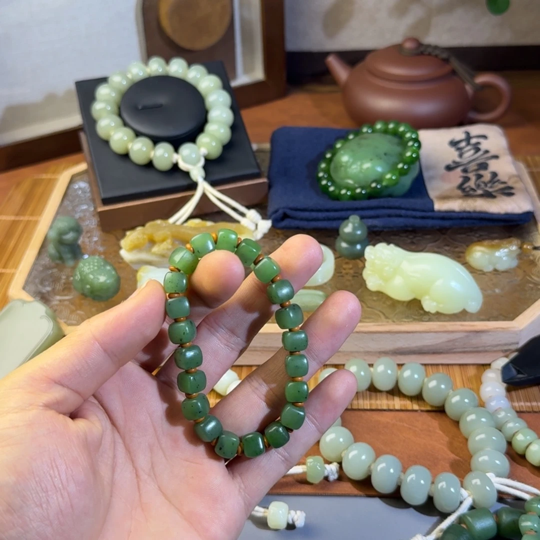 大***选和田玉未镶嵌手链