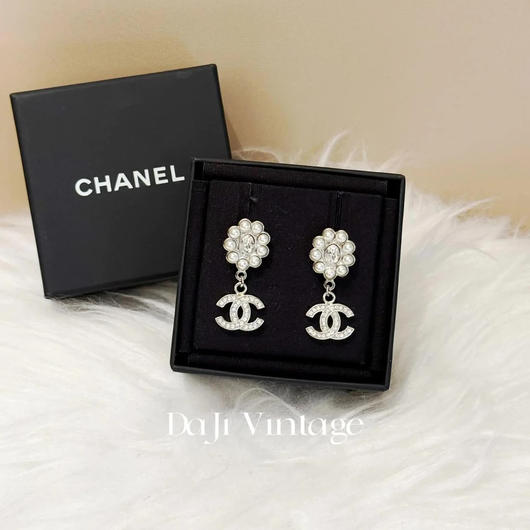 大吉中古/chanel香奈儿手工坊系列花朵双Clogo耳钉