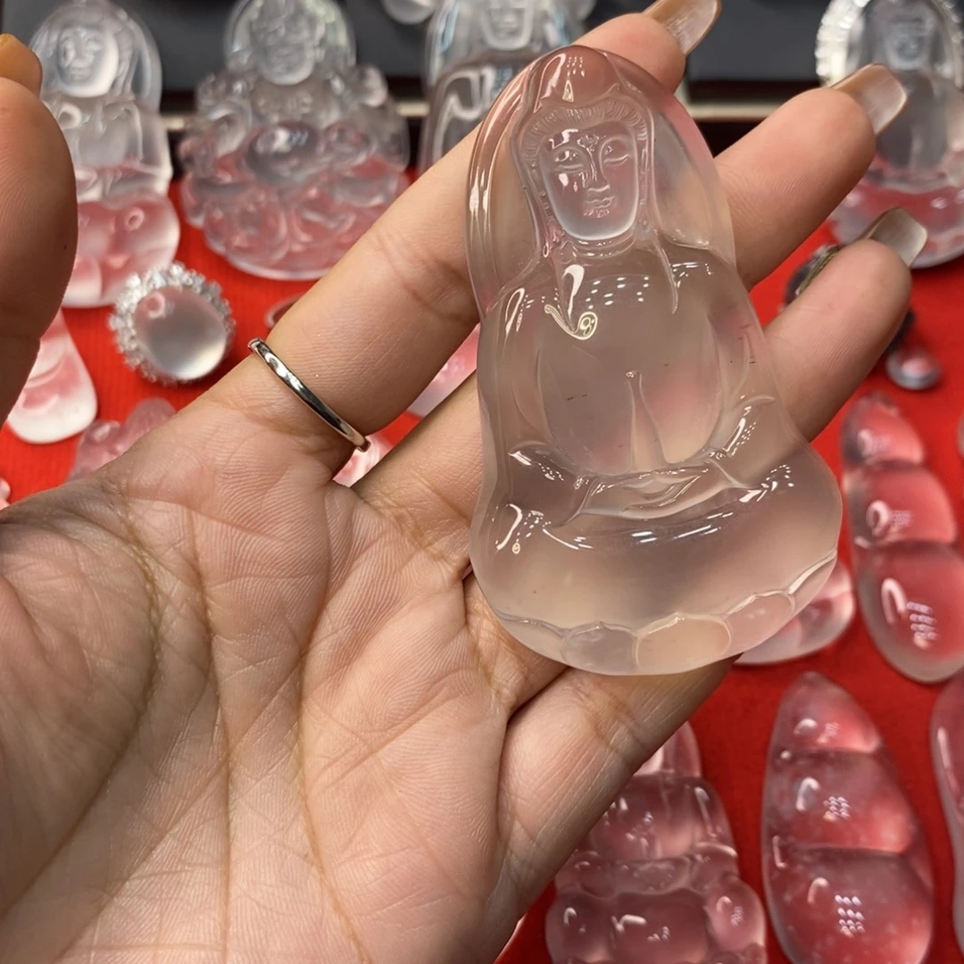 小***哥石英质玉未镶嵌吊坠