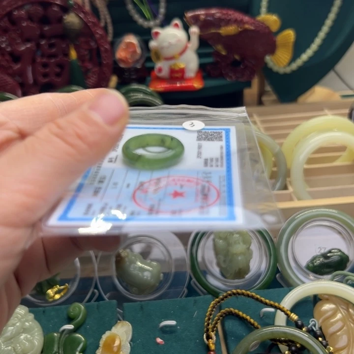 和田玉戒指未镶嵌19.5直径0245