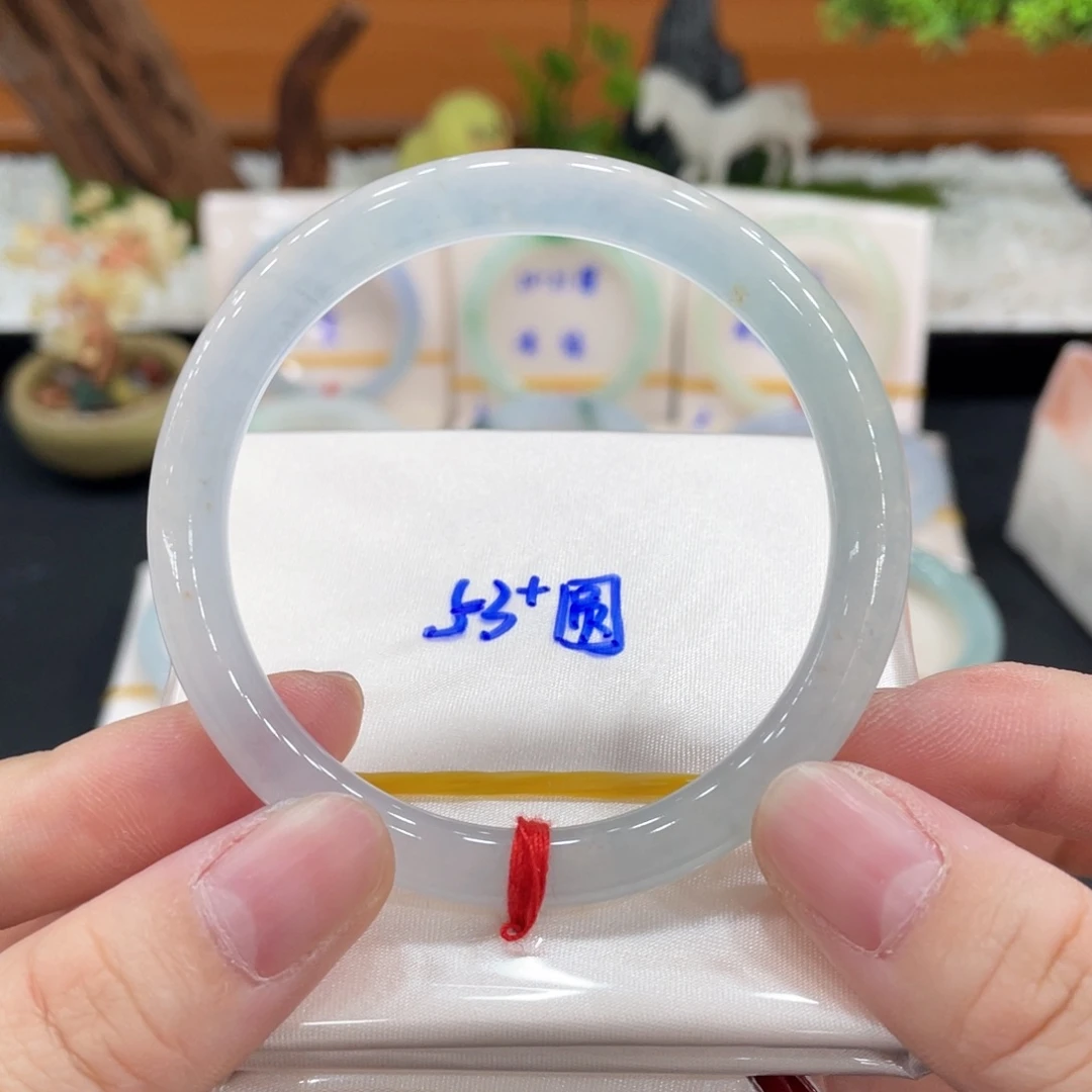 翡翠未镶嵌手镯缅甸天然翡翠