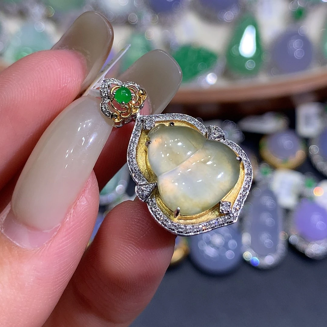 翡翠18K金镶嵌吊坠(不含链)