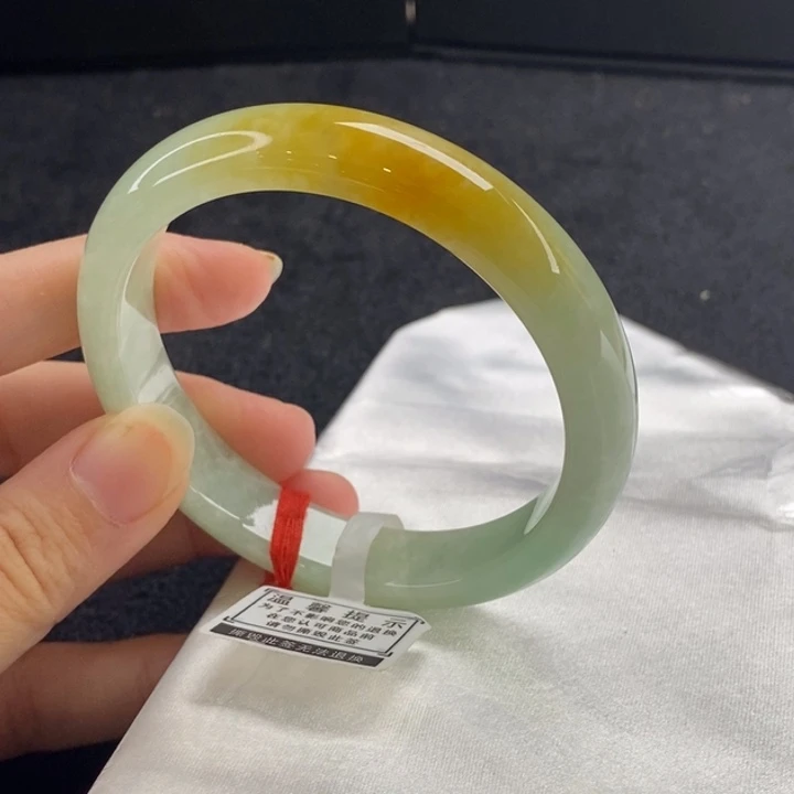 翡翠未镶嵌手镯59.5圈