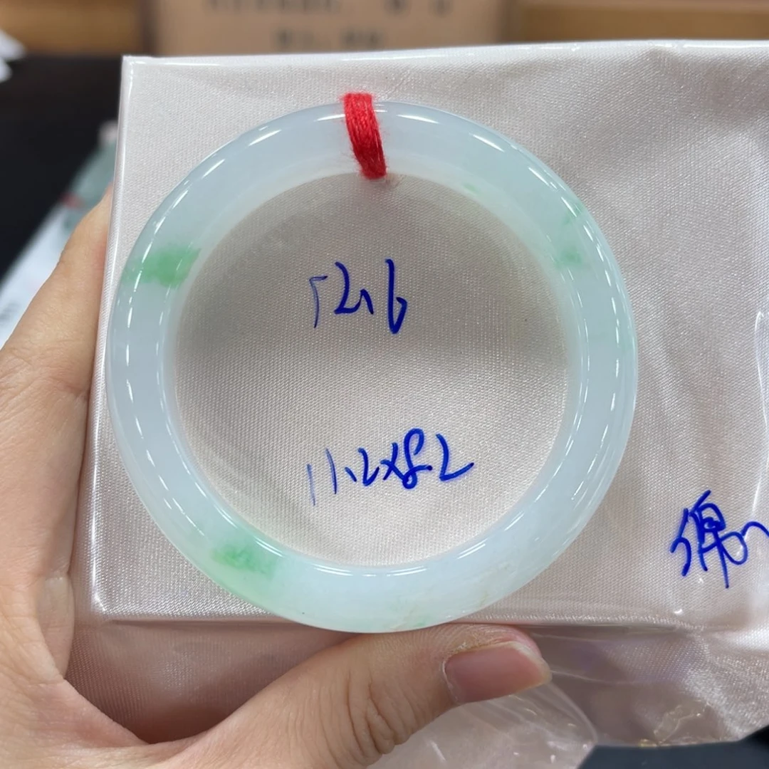 未镶嵌手镯翡翠翡翠