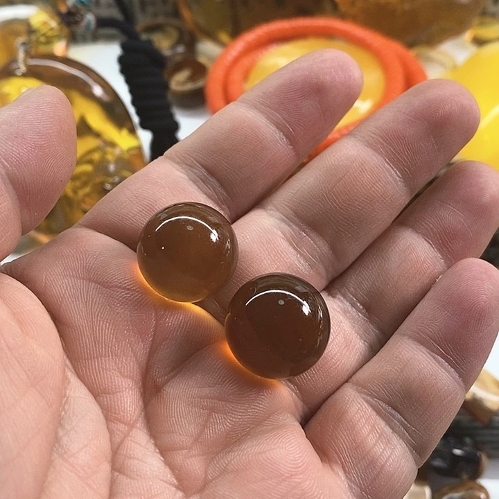 琥珀颈饰未镶嵌自*门单珠