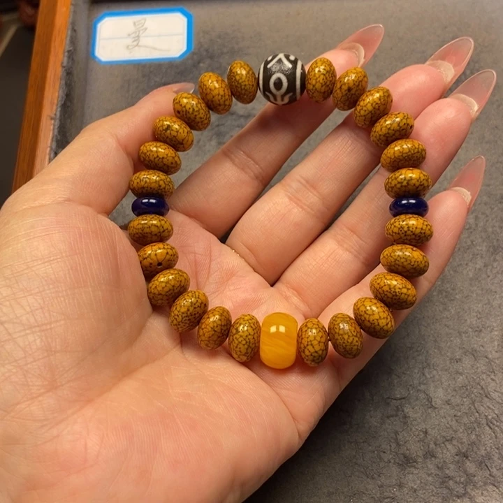 星月菩提吊坠菩提