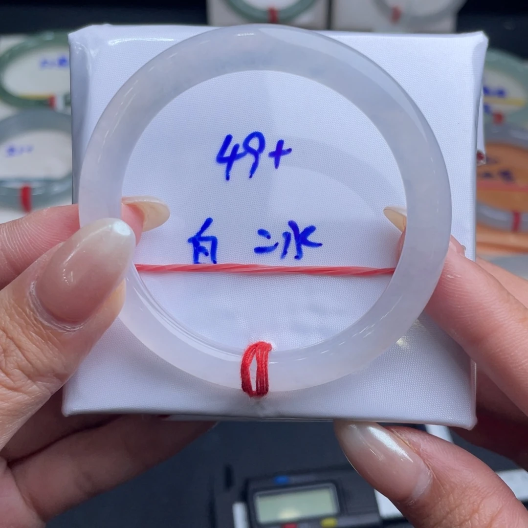 翡翠未镶嵌手镯7号