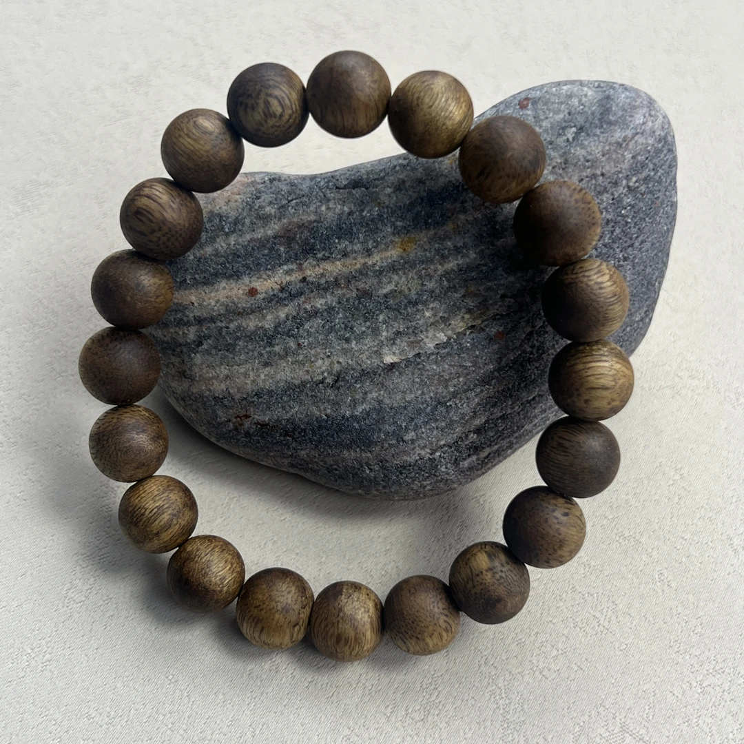 YH-074100海南黄棋楠密结老料1.0单圈约7g