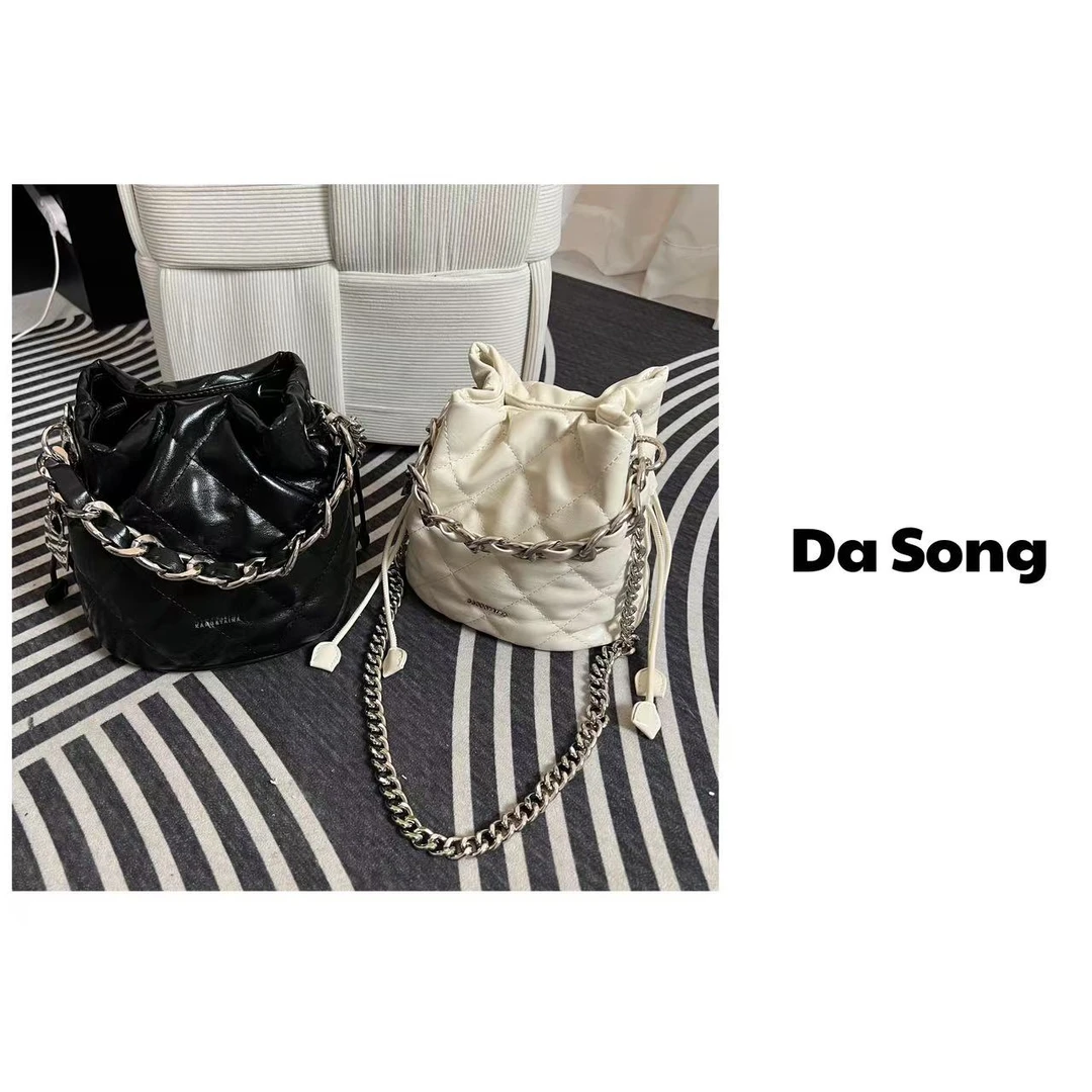 『大松家』单肩斜挎时尚百搭福袋包水桶包