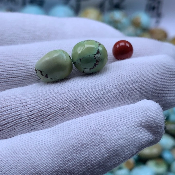 未镶嵌南红玛瑙珠宝奇石