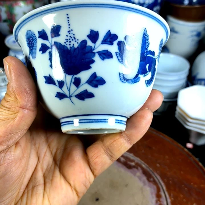 摆件全手工制作的瓷器