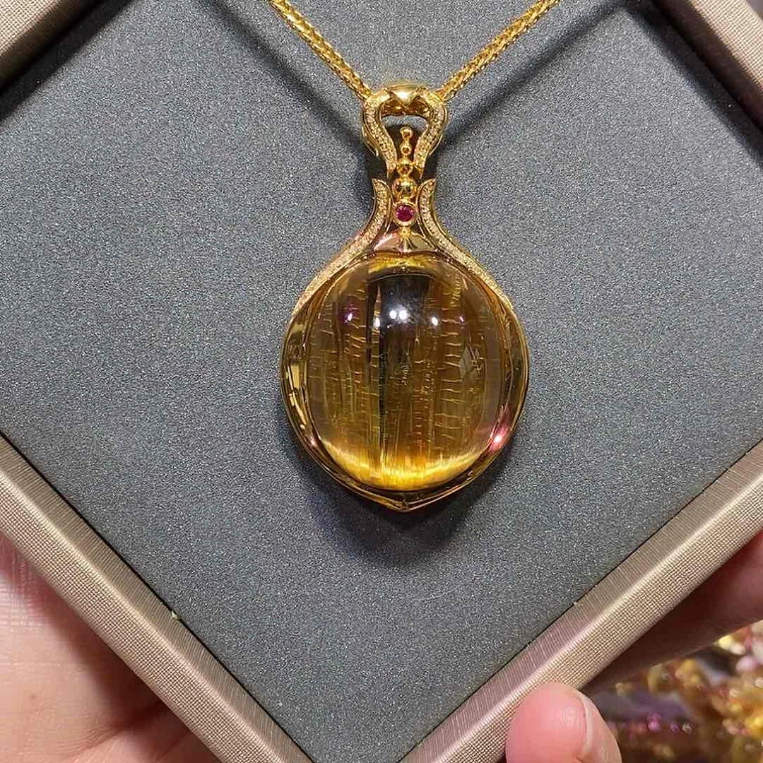 吊坠(赠链)18K金镶嵌水晶金钛晶吊坠