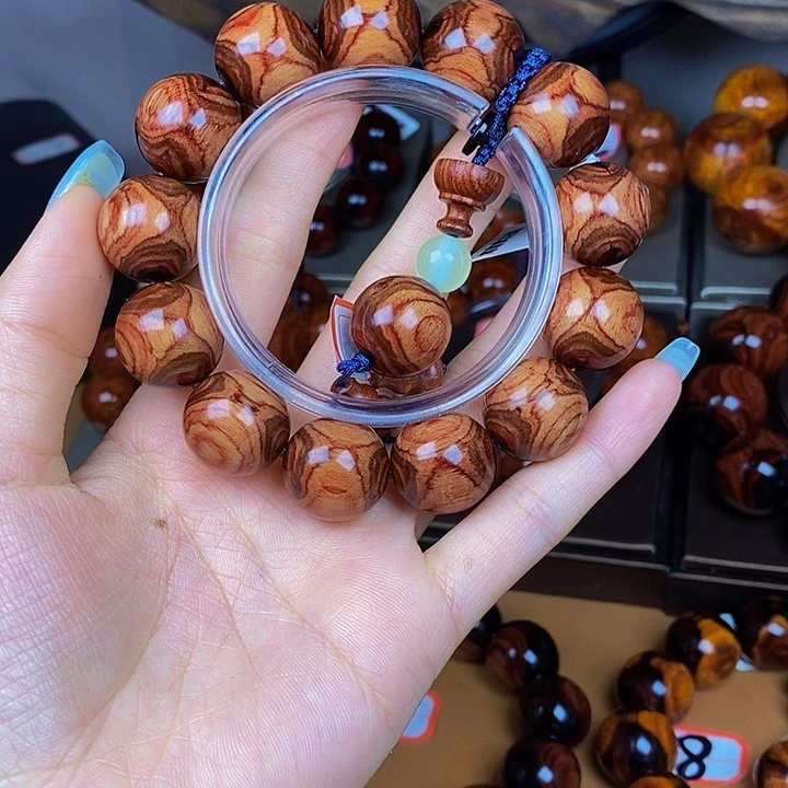 阜***司手串/手链花梨木类