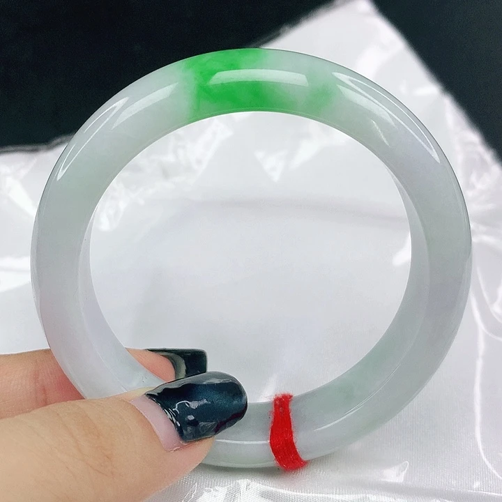 翡翠手镯未镶嵌圈54.5，0A04
