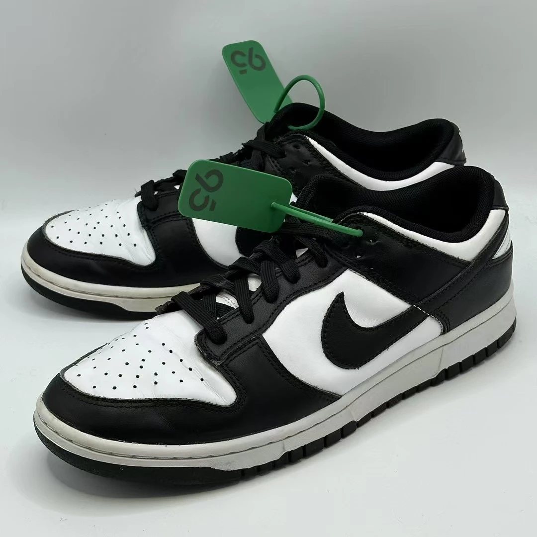 42.5码/ Nike Dunk 低帮板鞋 黑白熊猫 dd1391