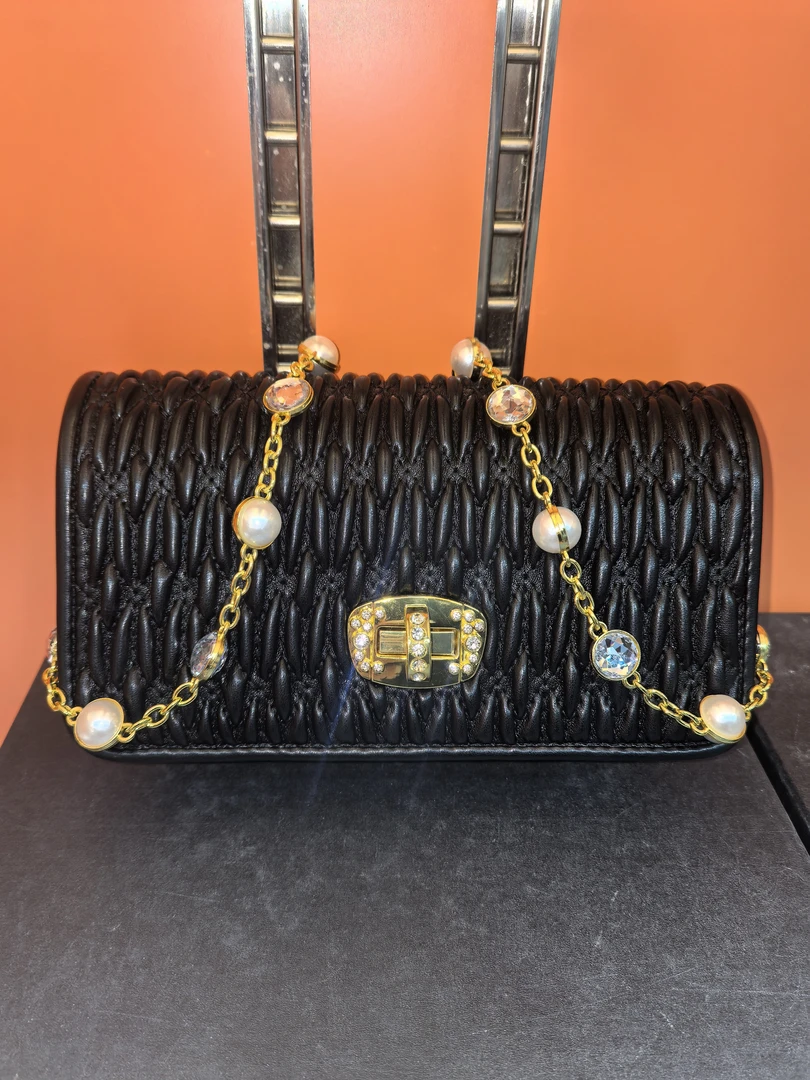 129编号褶皱小方包单肩腋下斜挂包