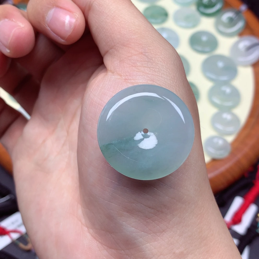 翡翠未镶嵌颈饰吊坠29/6.3mm