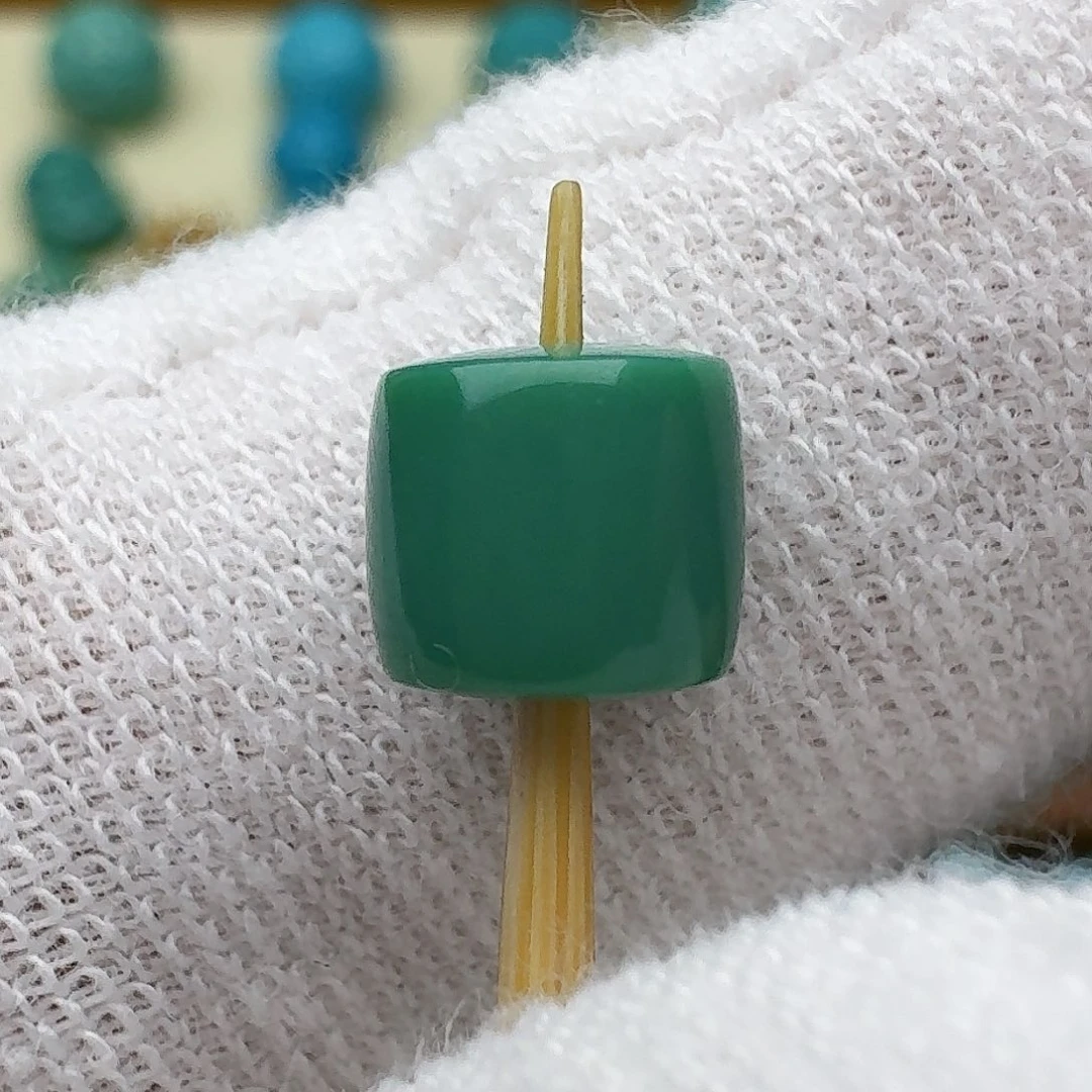 绿松石未镶嵌直切6.5