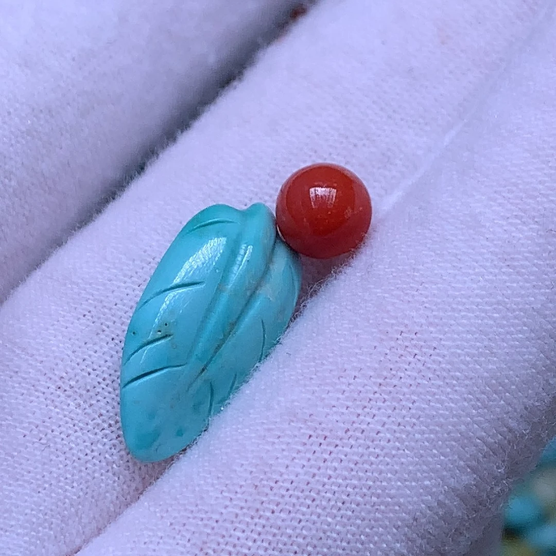 南红玛瑙未镶嵌珠宝奇石
