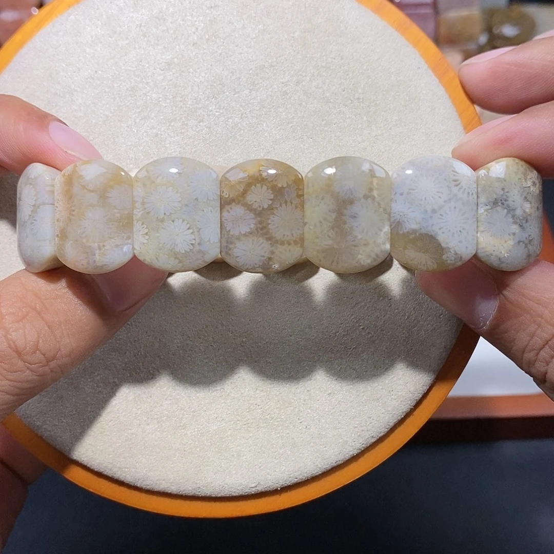 硅化珊瑚（珊瑚玉）手链未镶嵌苹果绿色15