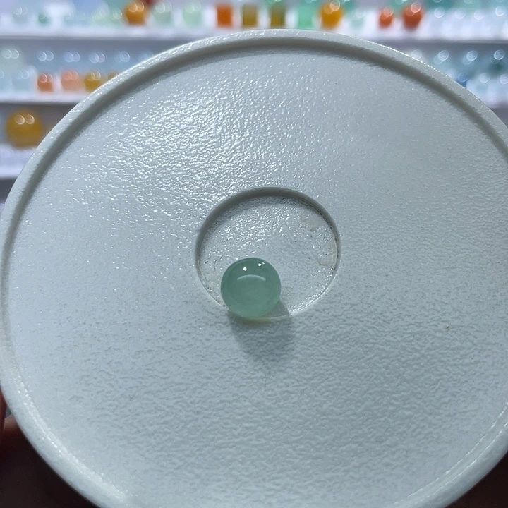 翡翠散珠翡翠甜绿圆珠 卡8.5