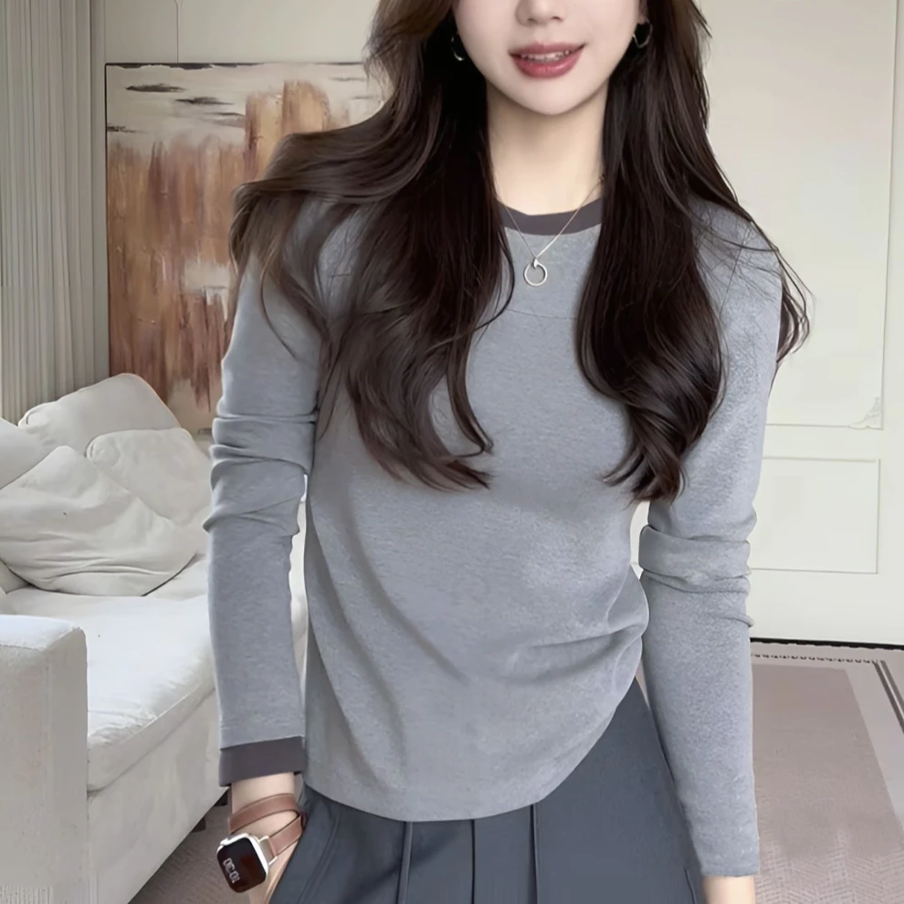 2025秋季新款简约百搭圆领收腰显瘦打底衫长袖T恤女撞色上衣潮流