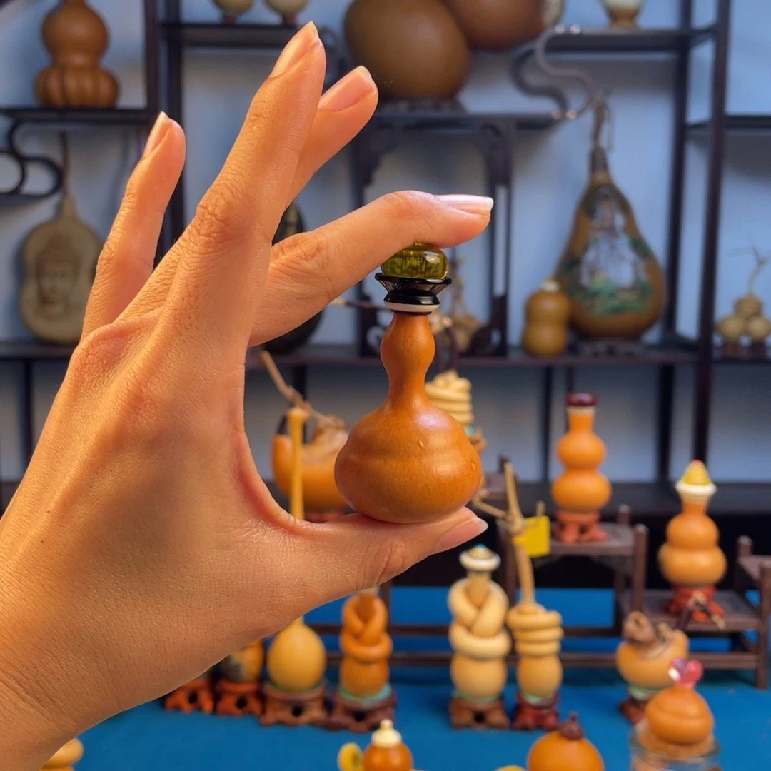 苍***山葫芦2356789996446788