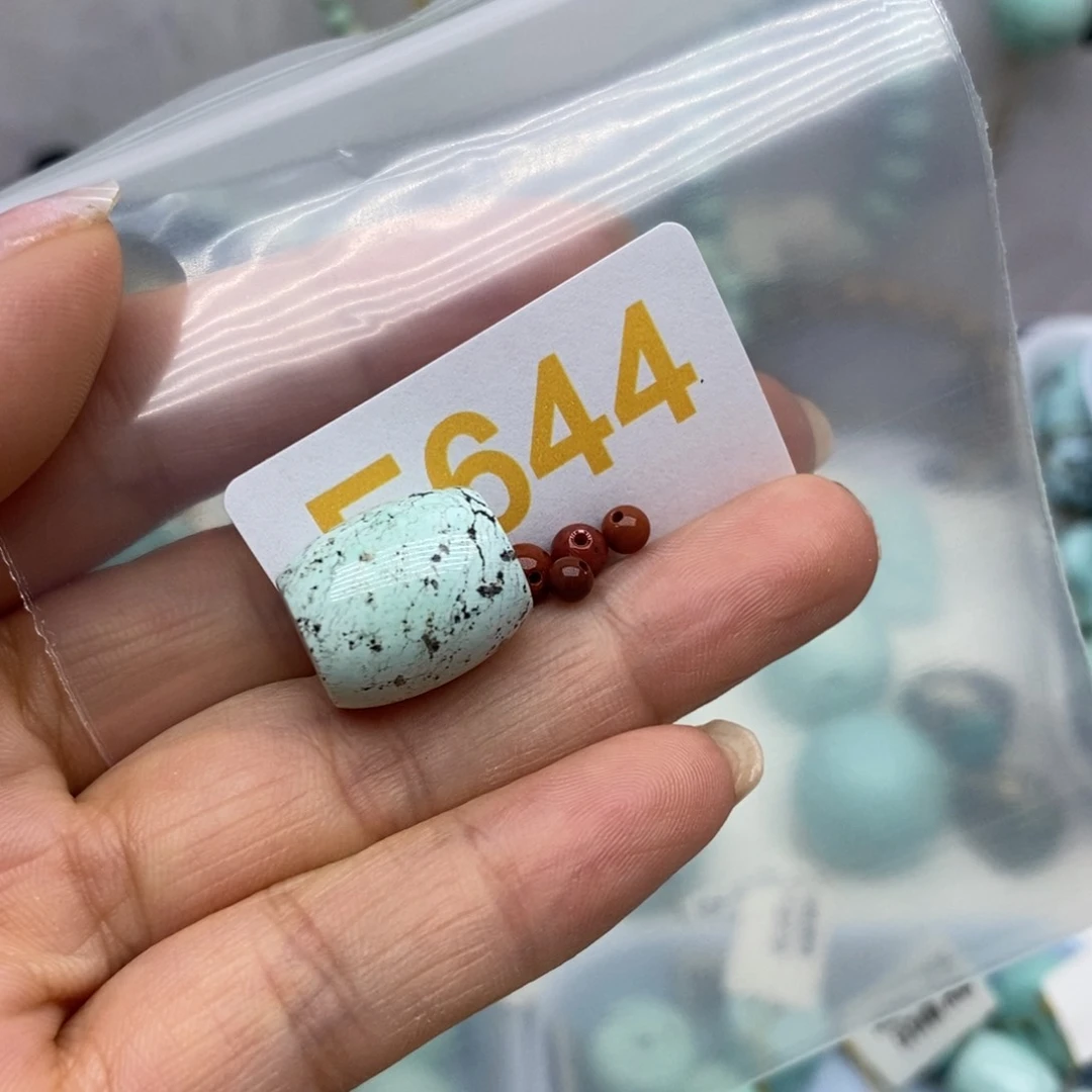 未镶嵌南红玛瑙珠宝奇石